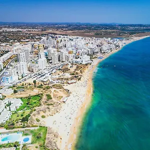 https://armao-de-pra-brightness-with-pool-by-homing.hotelaalgarve.com